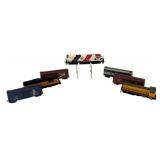 LL - Set of 7 Vintage Model Train Cars Assorted Railroads