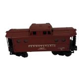 LL - Collection of 7 Vintage Model Train Cars and Locomotive