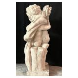 LR - 18 Inch Classical Cherub Garden Statue