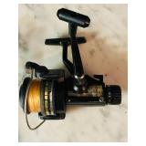 LR - Set of 3 Vintage Spinning Fishing Reels Including Berkley and Daiwa