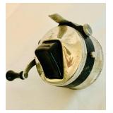 LR - Lot of 3 Vintage Shakespeare 1810 Fishing Reels