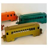 LR - Lot of 7 Vintage Midgetoy Cast Metal Train Cars Assorted Colors