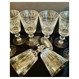 LR - Set of 10 Cut Crystal Wine Glasses with Geometric Pattern