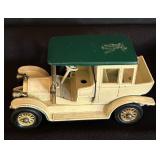 DR - Set of 8 Vintage Matchbox Lesney Models Die-Cast Cars and Truck