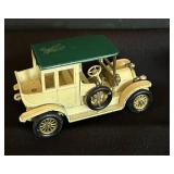 DR - Set of 8 Vintage Matchbox Lesney Models Die-Cast Cars and Truck