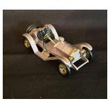 DR - Set of 8 Vintage Matchbox Lesney Models Die-Cast Cars and Truck