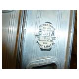 Aluminum Extension Ladder 28