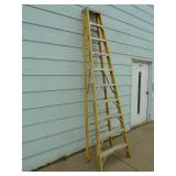 Werner Fiberglass Step Ladder 10