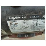 AO Smith Portable Air Compressor 1 HP Red