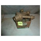 Basket Brass Manifold, Tees, Couplers
