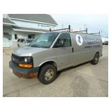 2005 Chevy Van HD3500