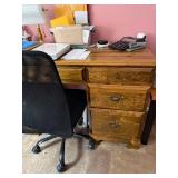 Traditional Wood Desk with 7 Drawers and Black Mesh Office Chair