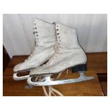 Laurentian White Vintage Figure Ice Skates