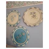 Set of 3 Decorative Ceramic Wall Plates with Floral Designs