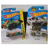 Hot Wheels HW OFF-ROAD Land Crusher and Jet Threat 4.0