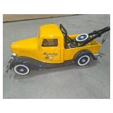 Lot of 2 Die Cast Models