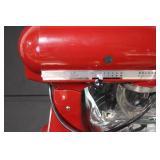 KitchenAid Deluxe Edition 5 Qt Stand Mixer with Glass Bowl and Cover