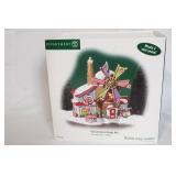 Department 56 North Pole Series The Christmas Candy Mill with Moving Windmill