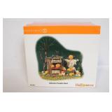 Department 56 Halloween Pumpkin Stand and Harvest Mailbox Village Accessories Set