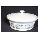 Longaberger Pottery Holiday Casserole Dish with Lid and Insert