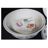 Longaberger Pottery Holiday Casserole Dish with Lid and Insert