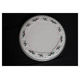 Longaberger Pottery Holiday Casserole Dish with Lid and Insert