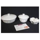 Longaberger Pottery Lot: 2 Lidded Casserole Dishes and Leaf-Shaped Bowl
