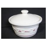 Longaberger Pottery Lot: 2 Lidded Casserole Dishes and Leaf-Shaped Bowl