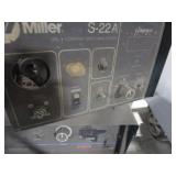 Miller Deltaweld 452 Welder w/Wire Feeder