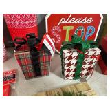 Assorted New Christmas Decoration and Household Items