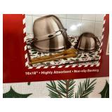 New Holiday Theme Kitchen Towels, Drying Mats, Microfiber Towels, and More