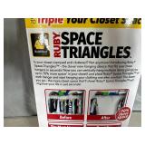 New Pack of 18 Ruby Space Triangles For Closet Organization