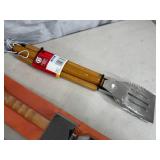 New BBQ Tools, Grill Brush with Extra Head, BBQ Kabob Skewer Set