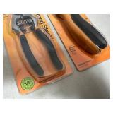 2 New Pairs of Fiskars Pruners