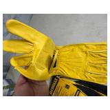 New Dewalt Leather Gloves and Coated Gripper Work Gloves - Size L