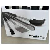 New Broil King 4 Pc Baron Grilling Tool Set