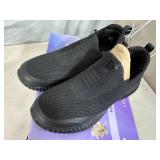 New Skechers Memory Foam Shoes - Size 5.5