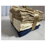 New Pack of 12 Signature Classics Wash Cloths