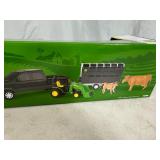 New John Deere Animal Hauling Set