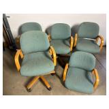 4 Rolling Chairs Plus Extra Seat