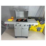 New Char-Broil Grill Playset with Food, Lights, Smoke