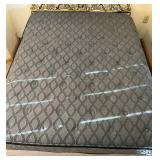 Ornate Gold-Tone Metal Headboard Bed Frame & Slumbercrest Queen Mattress