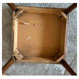 Vintage Lane Coffee Table with 4-Plank Top & Tapered Legs