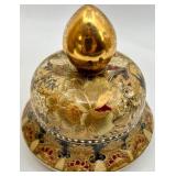 Set of 3 Decorative Chinese Porcelain Vases with Gilt Floral Design and Lid