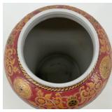 Decorative Porcelain Vase and Ginger Jar with Ornate Floral Patterns