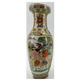 Set of 3 Hand-Painted Chinese Porcelain Vases with Decorative Scenes
