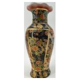 Set of 3 Satsuma Style Japanese Vases and Ginger Jars with Gilt Detail