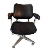 UL - Royal Metal Vintage Black and Chrome Rolling Office Chair