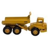 UL - Lot of 4 Vintage Die-Cast Trucks and 1932 Montgomery Ward Bank Car