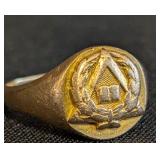 K - 10k Gold Academic Laurel Ring Size 7